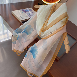 清新淡雅粉米色银杏叶丝巾女春夏防晒纱巾小版乔琪纱薄围巾轻柔