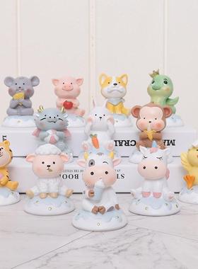 车品创意卡通十二生肖汽车内装饰品蛋糕生日礼物桌面树脂摆件