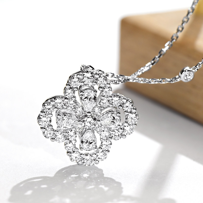 pt950纯铂金微镶满钻美国进口d色莫桑石新款白金四叶草吊坠项链