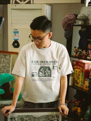 DAKYAM(达人) 2026S/S Ease Over Speed TEE 慢行人间旅途短袖T恤