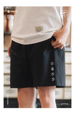 食钓SDGR 运动速干防泼水运动休闲裤反光印花夏季户外短裤