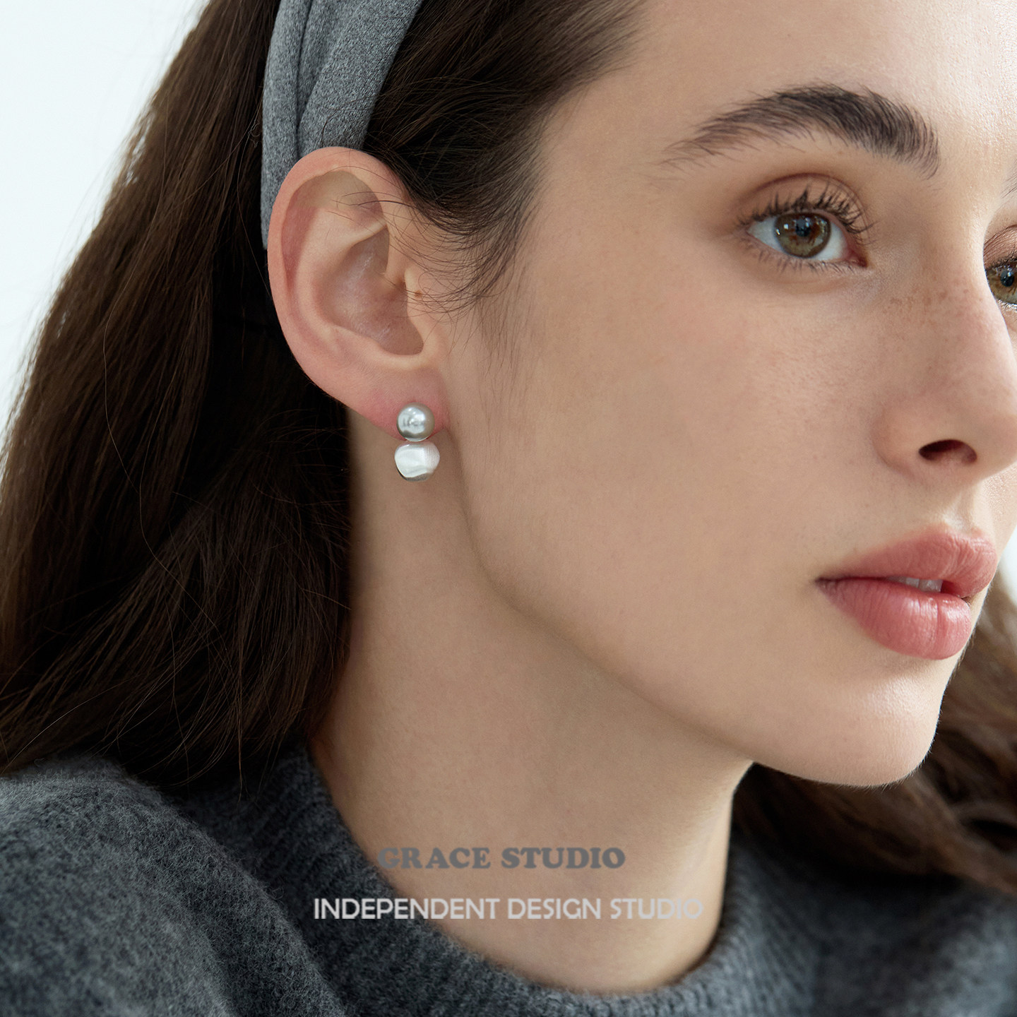 【新品限时8.8折】高级感银灰色珍珠耳环女金属小球耳饰百搭耳钉,饰品/流行首饰/时尚饰品新,耳环,淘宝优惠券,粉丝福利购,淘宝优惠卷