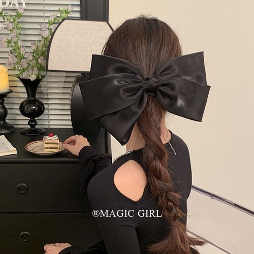 高级感珠光缎面大蝴蝶结发夹