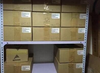 B43406-S9318-A51 全新进口电容360V3100UF SIEMENS滤波变频器