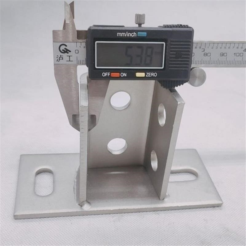 304不锈钢C型钢底座 光伏支架固定立柱地脚 不锈钢C型钢配件牛腿