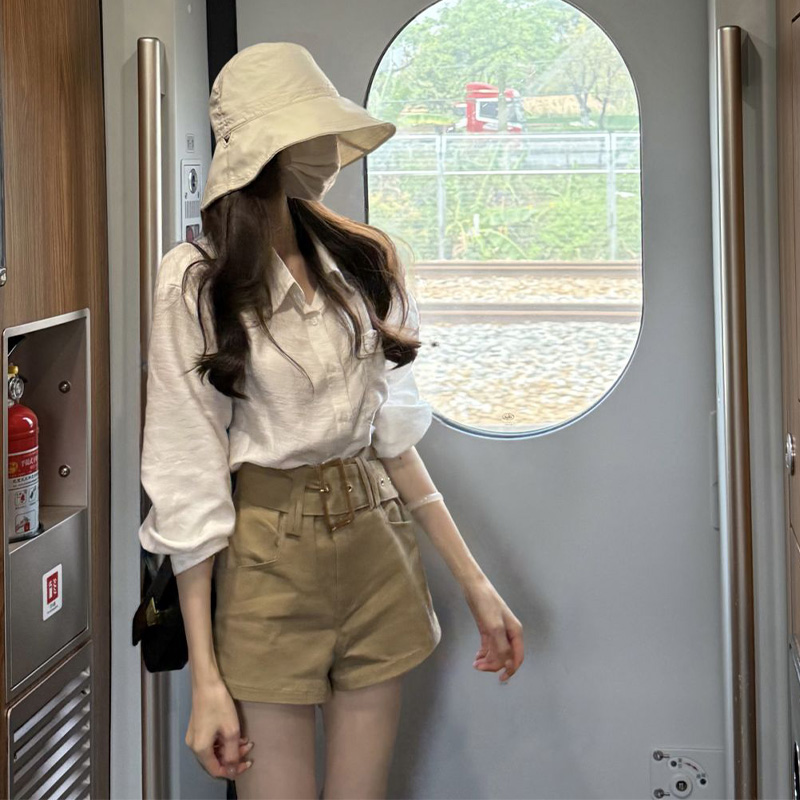 小个子独特漂亮短裤套装2025新款夏季女装气质裤子两件套超火减龄