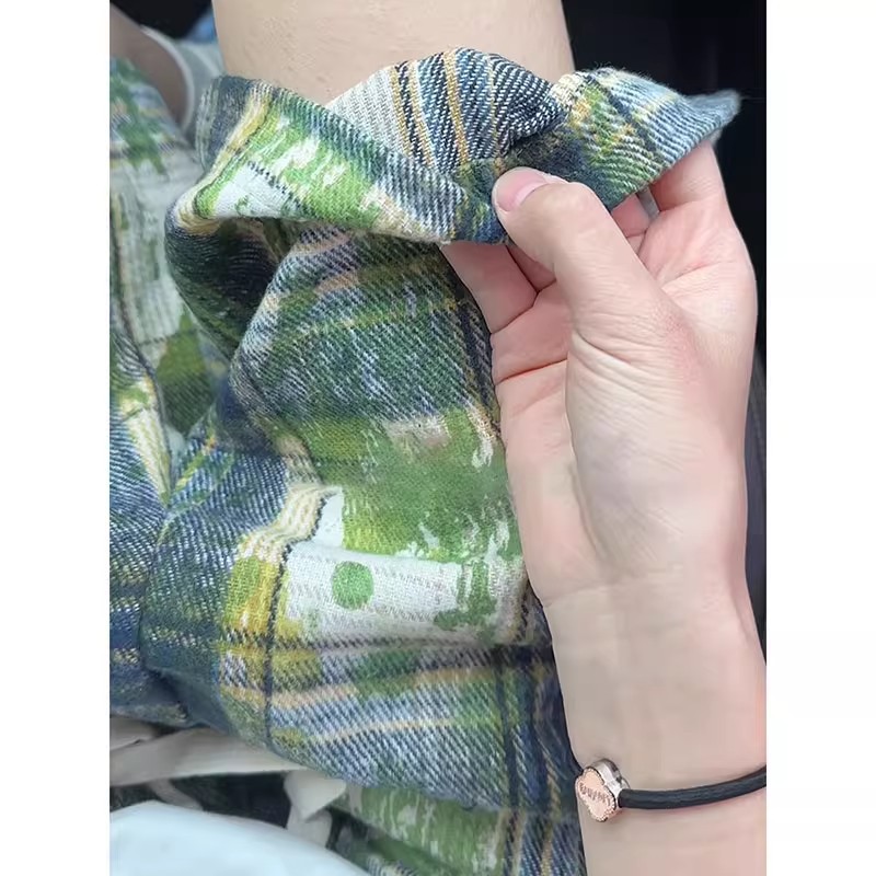 牛油果绿色扎染格子短裤男款夏季