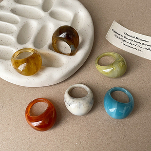 气质独特多色晕染椭圆树脂戒指女显白个性精致时尚潮流指环戒子