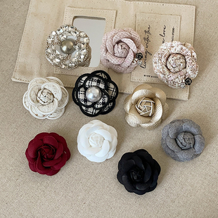 设计感小香风山茶花胸针女法式轻奢优雅气质毛呢大衣西装别针配饰