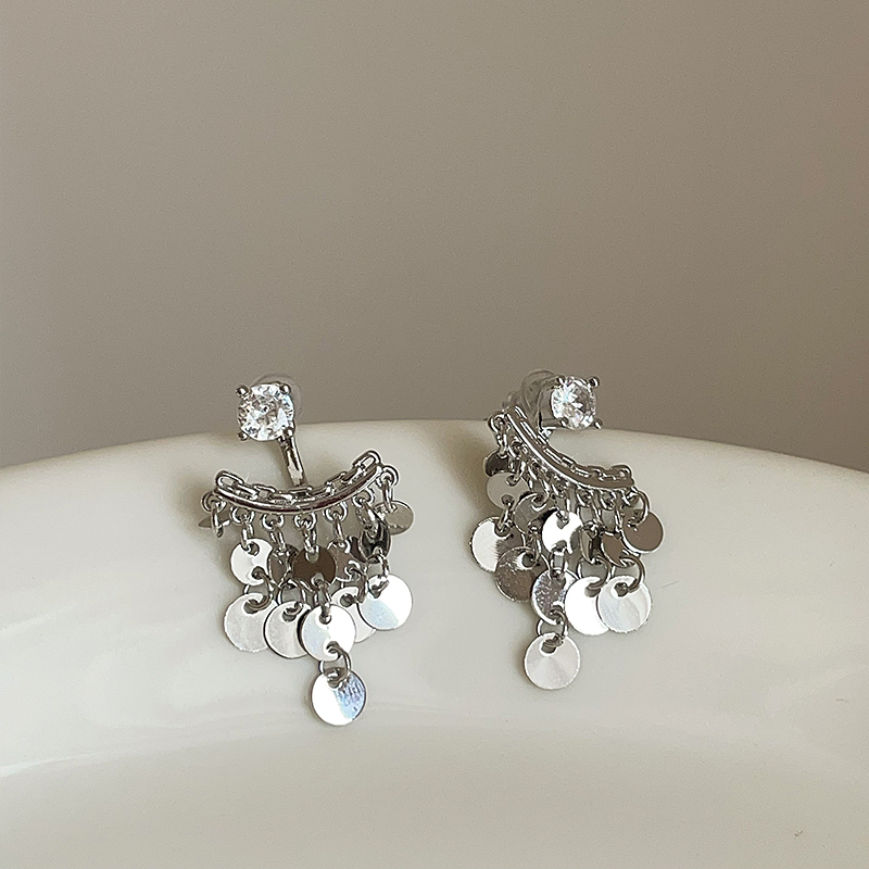 一款两戴多层亮片流苏耳钉女法式高级感轻奢复古时尚百搭耳环耳饰