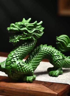 绿色木质五爪青龙摆件实木雕刻神龙生肖金龙木制家居办公装饰品