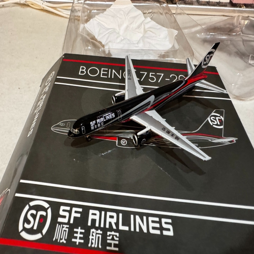 PH phoenix 顺丰航空B-2899B757-200 F目测无暇二手商品售出不退