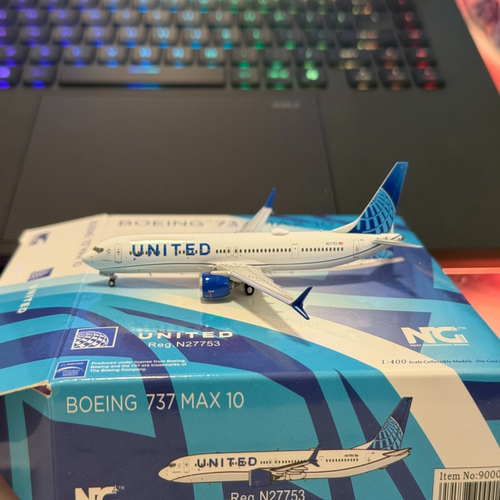 NG model 美国联合航空，波音737MAX10 ，美联航 几乎全新，成色