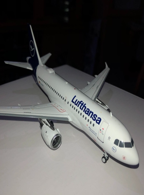 JFOX的汉莎319 ，D-AILK，1/200，目测无暇，顺丰到付，付款后拍