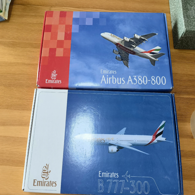 阿联酋迪拜机场购买带回，阿联酋航空Emirates，波音777-300ER，