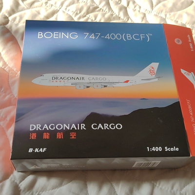 PH 1:400 港龙航空 B747-400货机 B-KAF退坑出飞机，全新未摆柜