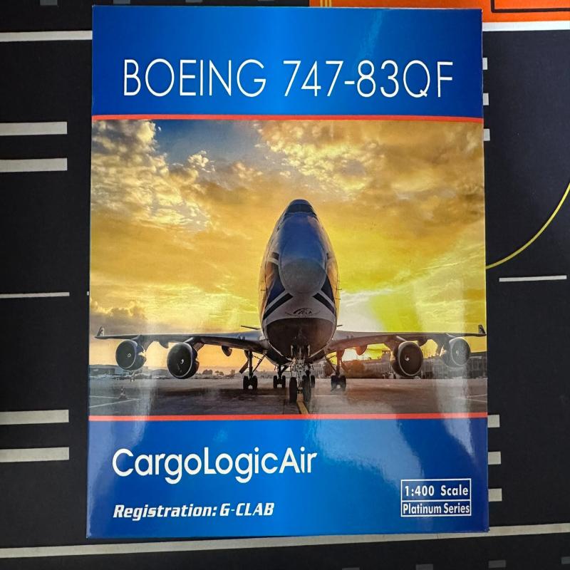 Phoenix 1:400 PH11743 CargoLogicAir Boeing 747-8F G-CLAB 货