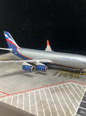 1：400 PH 俄航货运 IL-96-400T，编号RA-96102，很漂亮的俄航涂
