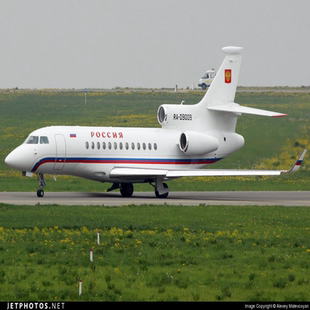 1:200NG俄罗斯政府达索猎鹰7X（Dassault Falcon 7X）公务机模型,