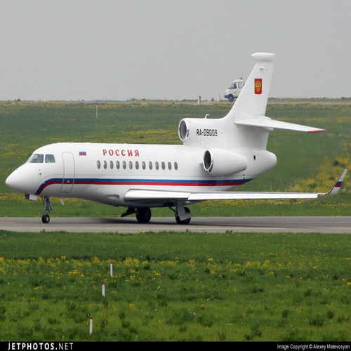 1:200NG俄罗斯政府达索猎鹰7X（Dassault Falcon 7X）公务机模型,