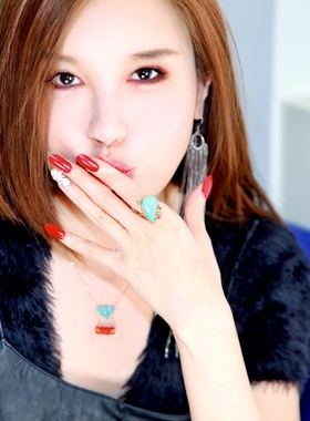 承李李原创设计风彩色宝石戒指