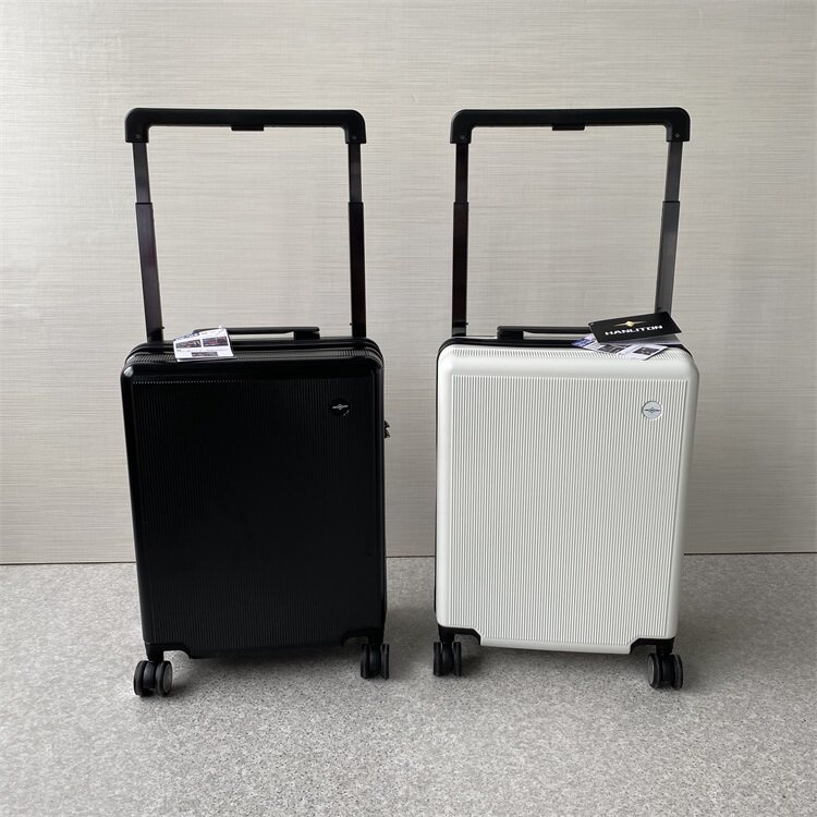 日本简约小众款行李箱宽版个性大拉杆静音轮旅行箱海关锁密码箱子