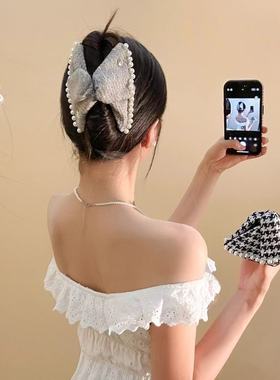 高级感灰色珍珠贝壳三角抓夹女后脑勺鲨鱼夹发卡大号盘发头饰发夹