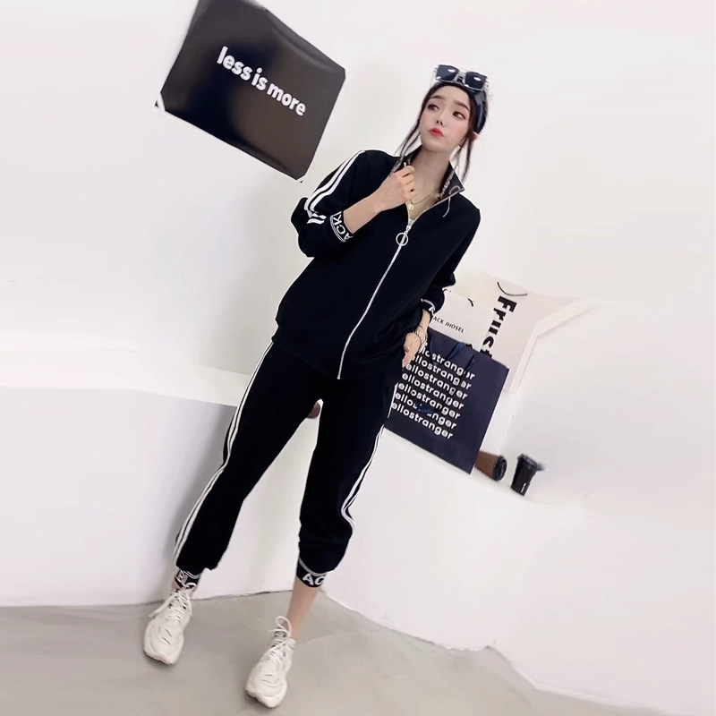 大码女装2022秋季新款胖妹妹mm显瘦遮肉外套裤子休闲运动两件套装