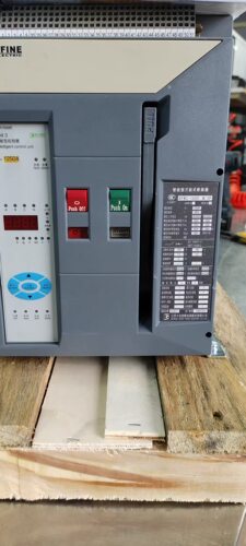 万能式框架断路器KFW2-1600，630固定式
