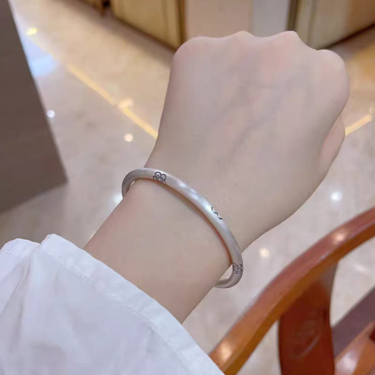 999足银手镯梅花手工复工纯银镯子开口哑光实心国风素圈送女友