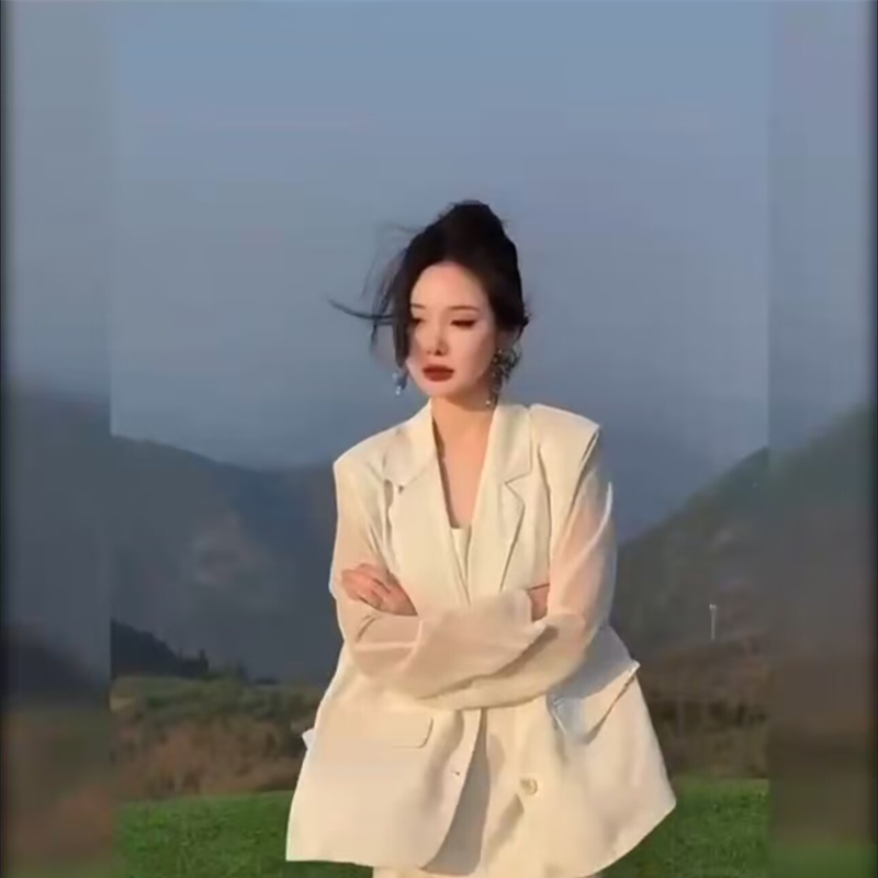 白色宽松慵懒风休闲小西装时尚套装女春季新款显瘦气质长裙两件套