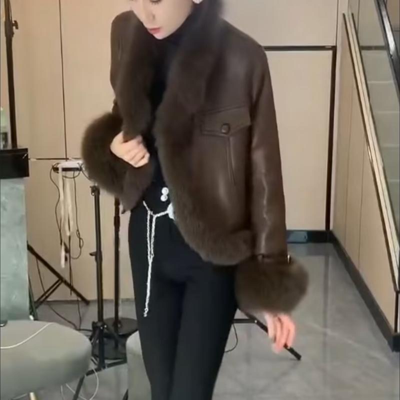 高级感毛毛拼接显瘦短外套潮