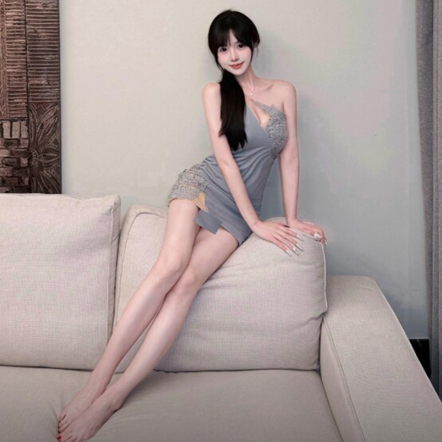 专柜正品纯欲穿搭性感风紧身包臀吊带裙设计感独特超好看女士连衣