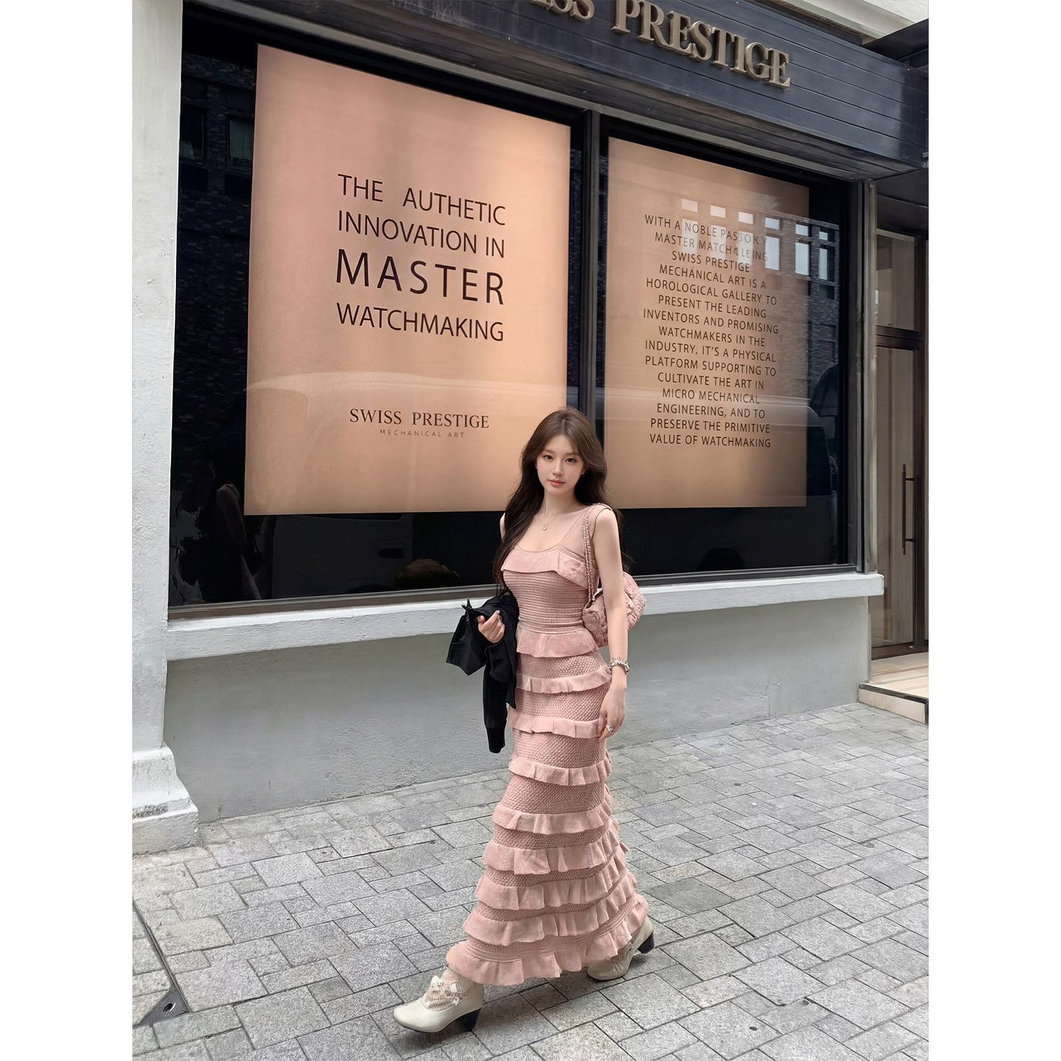专柜正品法式气质吊带连衣裙女夏季纯欲风辣妹收腰显瘦蛋糕长裙子