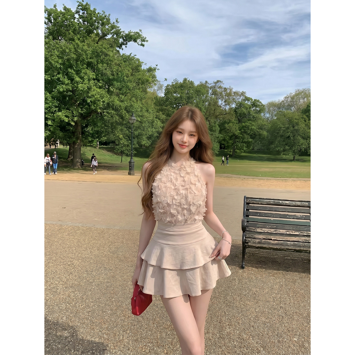 专柜正品法式温柔风套装裙女夏季立体花瓣挂脖背心蛋糕短裙两件套