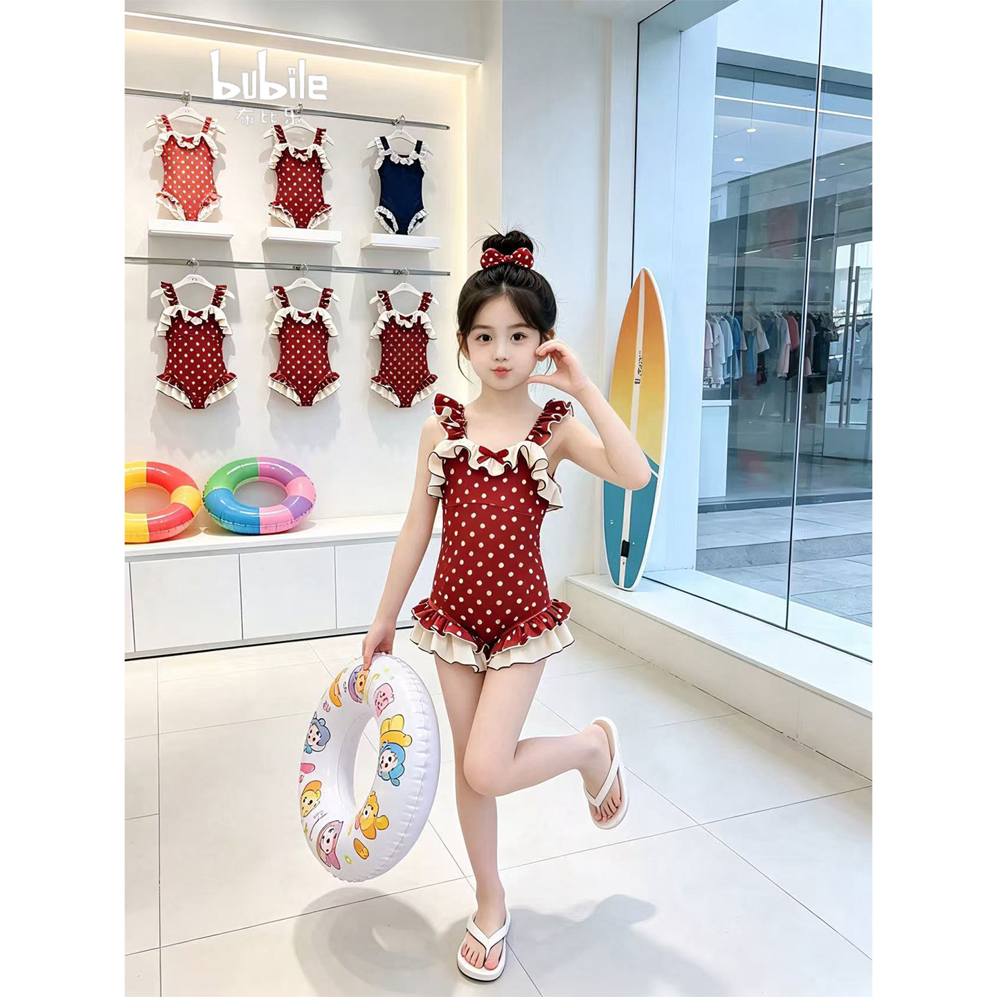 专柜正品女童泳衣2026新款儿童波点连体游泳衣夏季女孩超好看花边