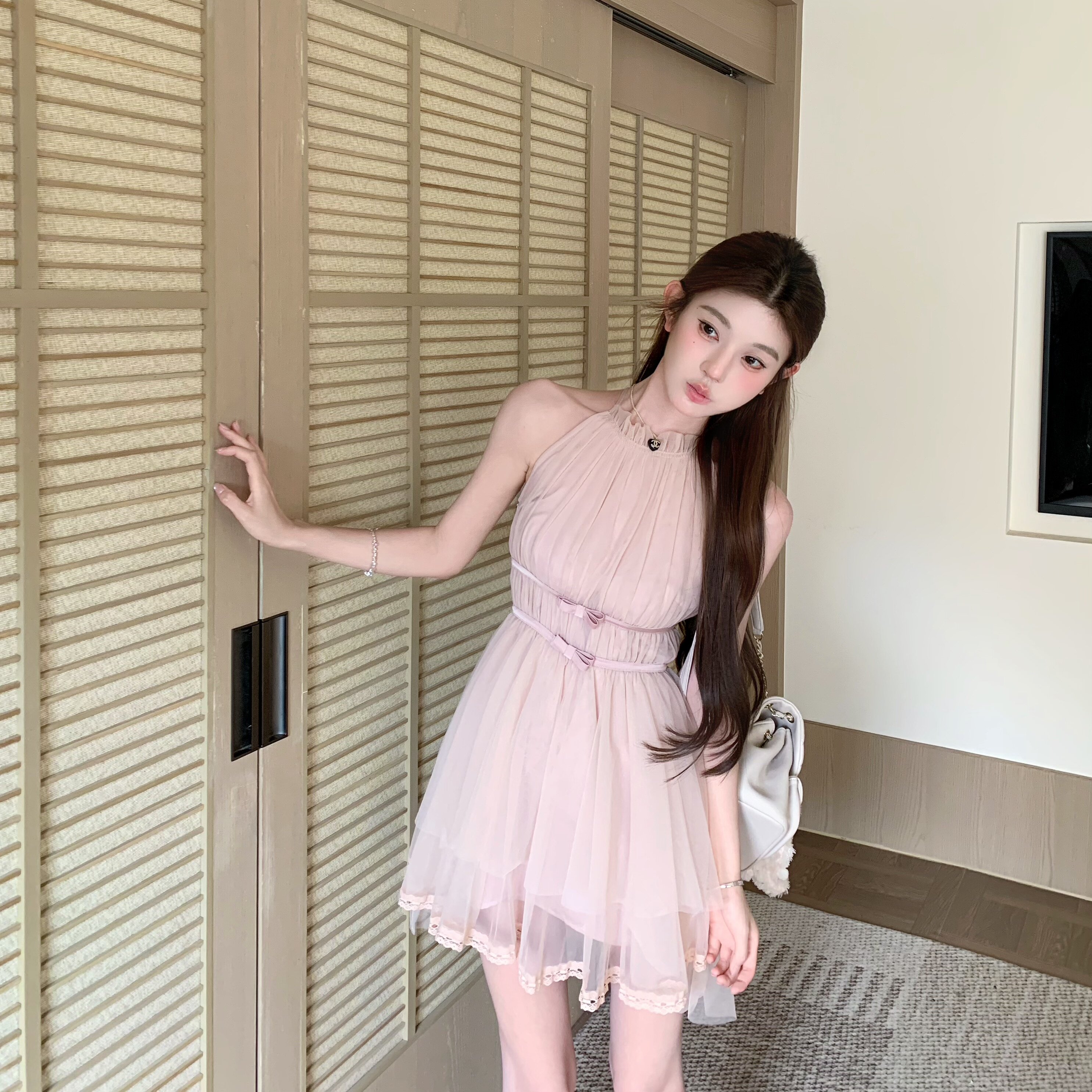 专柜正品裸粉色挂脖蝴蝶结不规则下摆连衣裙短裙 仙女风 甜美 温
