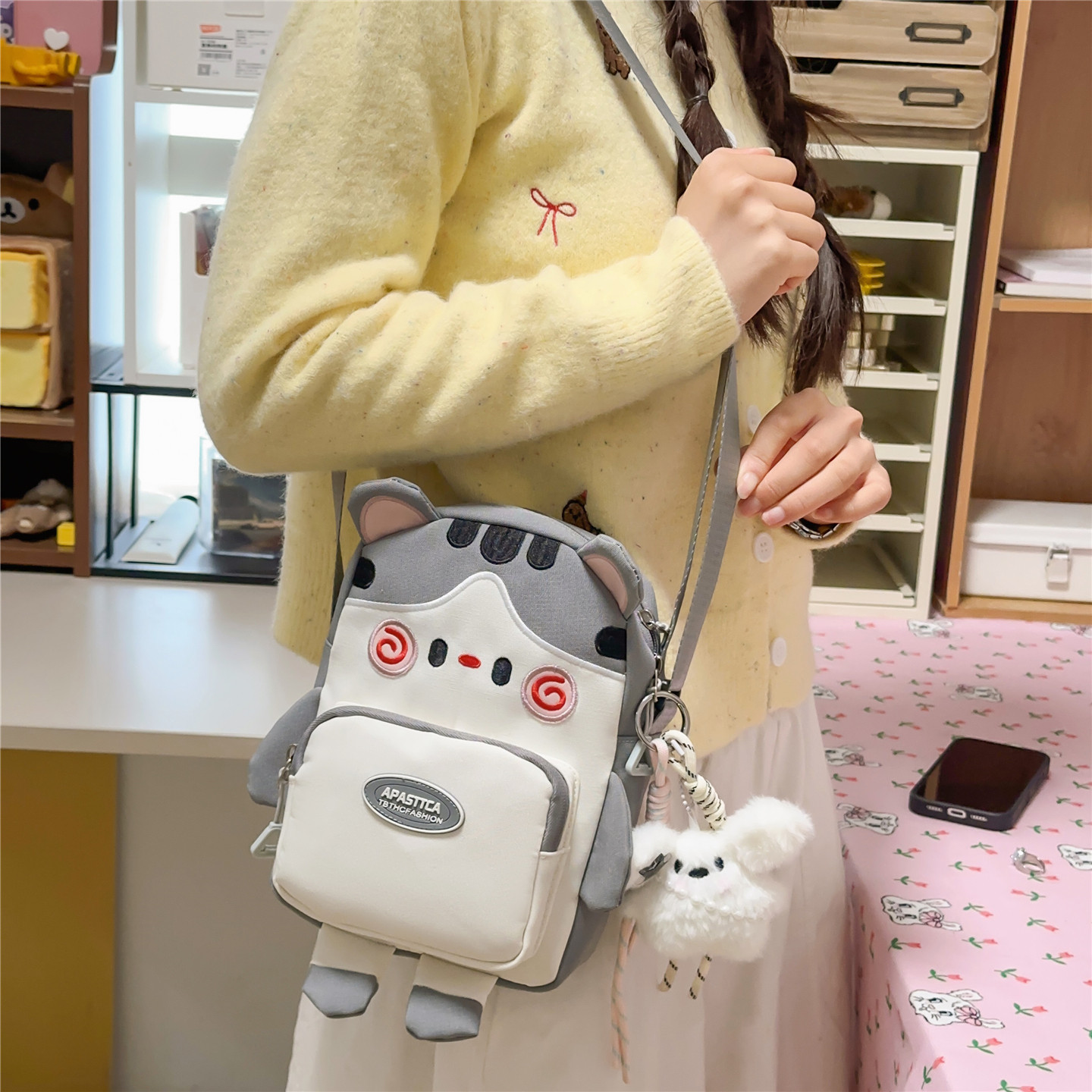 专柜正品女生斜挎包百搭ins少女夏季日系可爱单肩包女童出门游玩