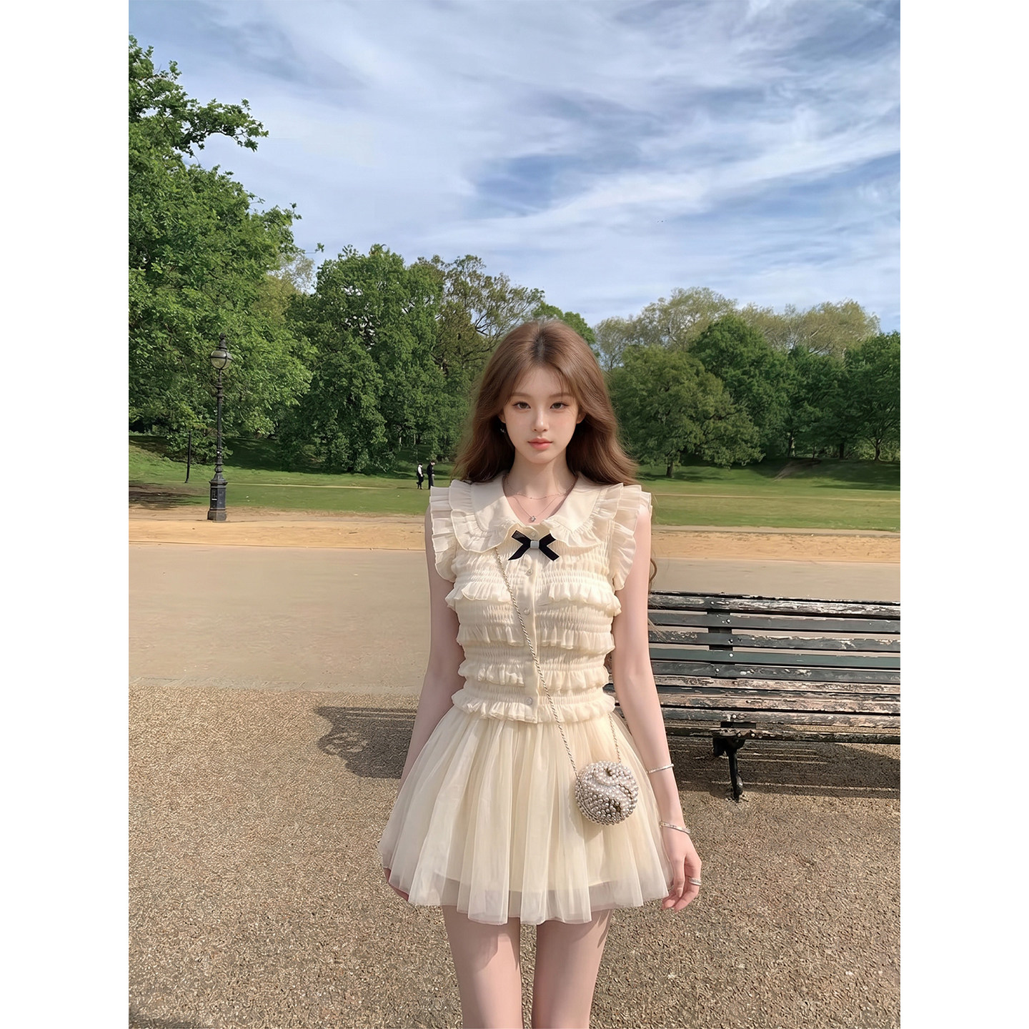 专柜正品法式木耳边背心衬衣女夏季甜妹风褶皱修身娃娃领无袖上衣
