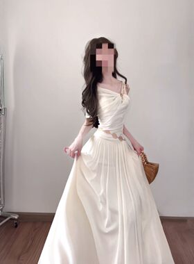 专柜温柔风独特超好看的收腰显瘦仙女连衣裙绝美不撞款长裙子