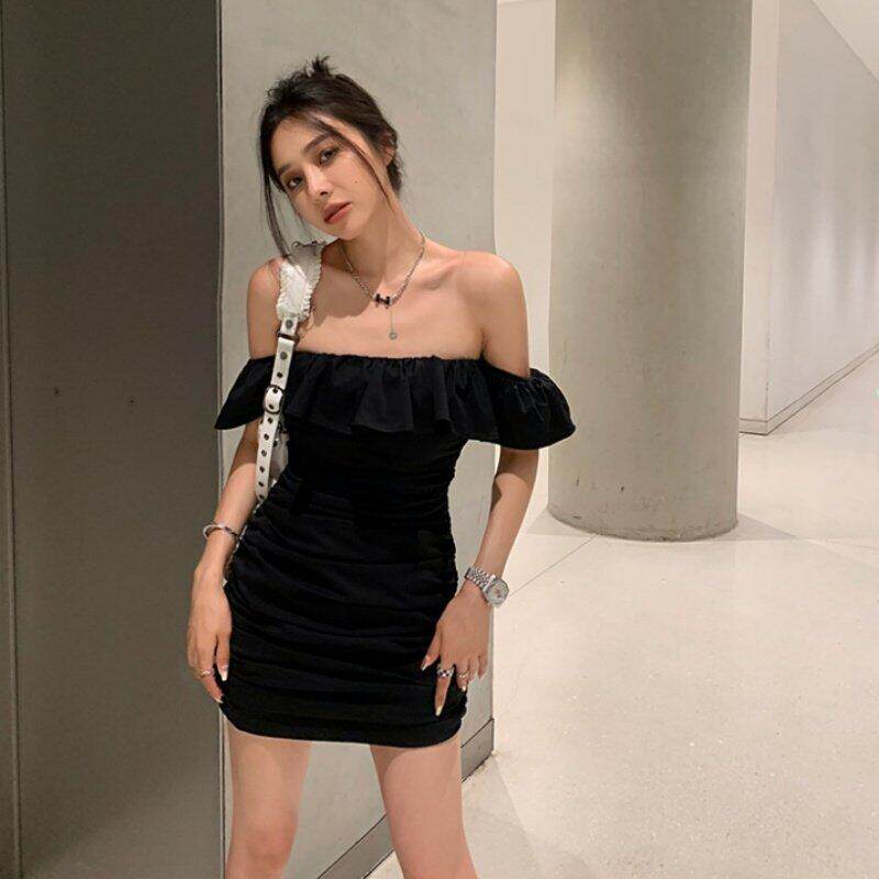 专柜正品法式气质一字肩荷叶边收腰显瘦连衣裙女2026夏季新款修身