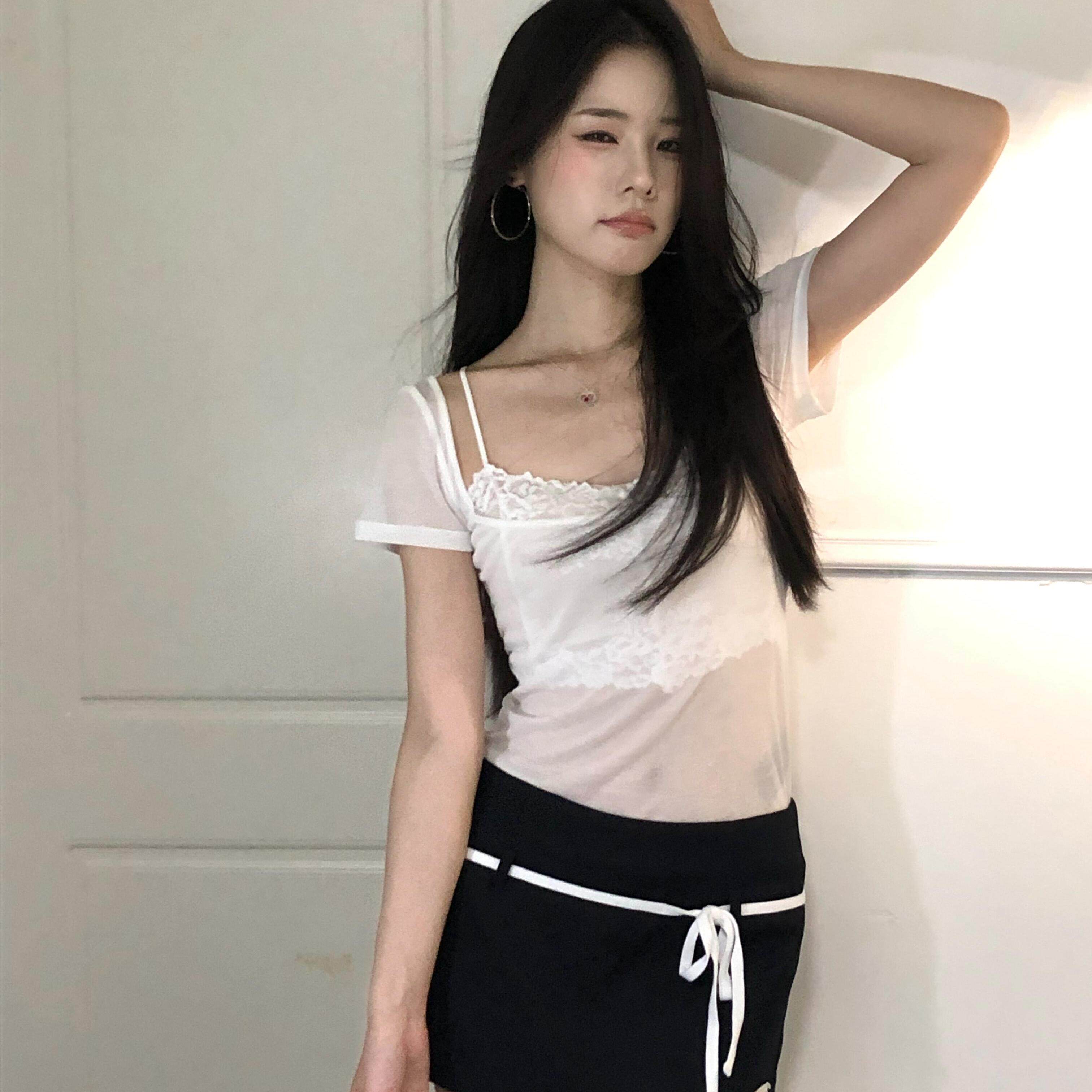 专柜正品纯欲风白色U领蕾丝拼接假俩件短袖T恤女夏季修身显瘦微透