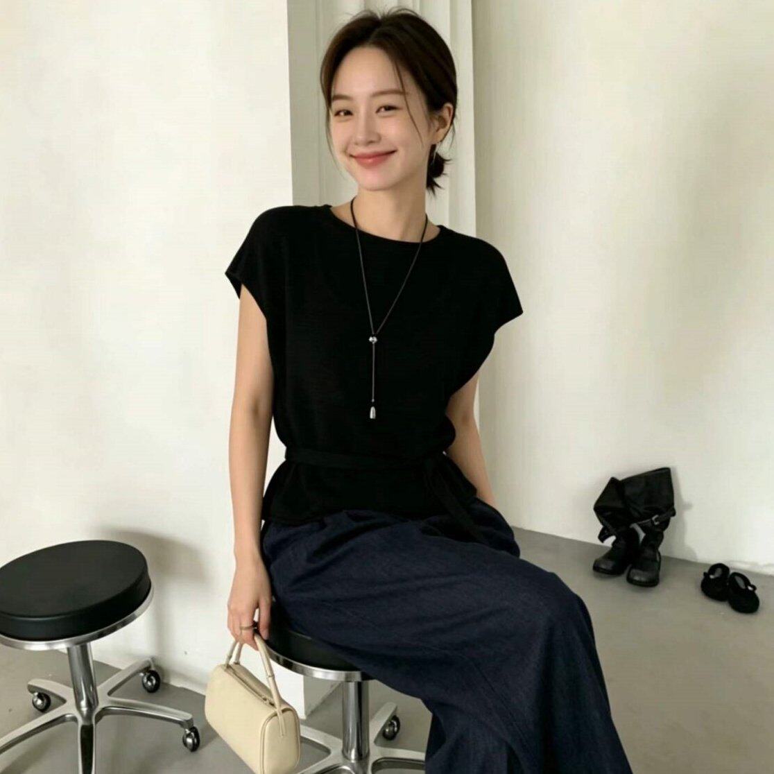 专柜正品黑色小飞袖系带冰丝针织衫女夏薄款防晒罩衫韩系2026超火