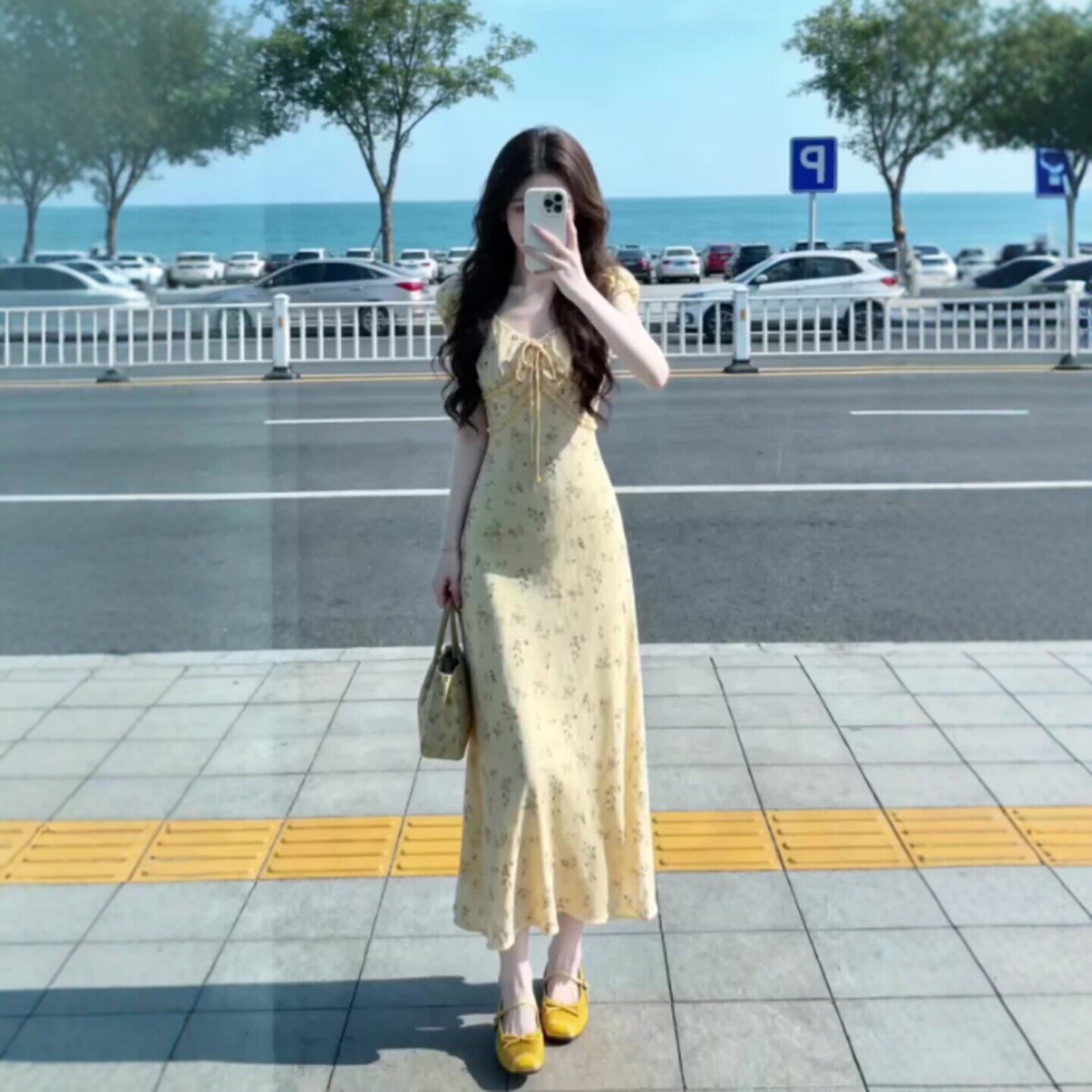 专柜正品温柔风甜美碎花修身显瘦连衣裙海边度假风独特绝美长裙子