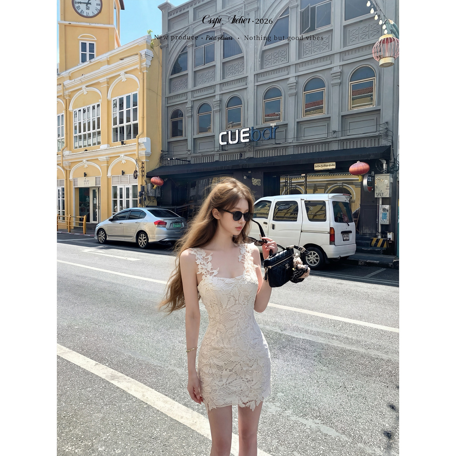 专柜正品法式气质蕾丝吊带连衣裙女夏季纯欲风辣妹显瘦包臀短裙子