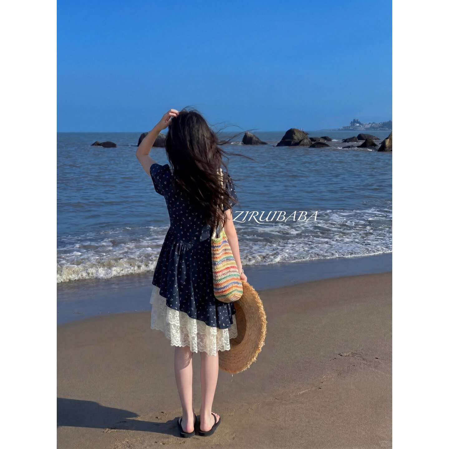 专柜正品女童巨好看夏裙2026新款初中生独特漂亮连衣裙儿童夏装碎