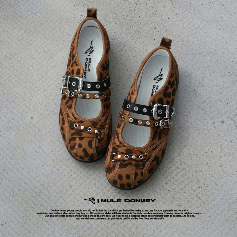 多嘴驴Donkey摇滚豹玛丽珍单鞋
