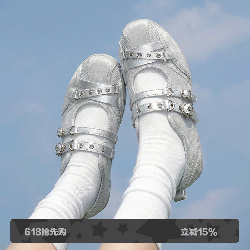 多嘴驴Donkey银色玛丽珍鞋女春好看miu系芭蕾鞋运动平底浅口单鞋