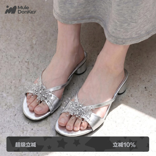 多嘴驴Donkey银色高跟凉鞋女款夏