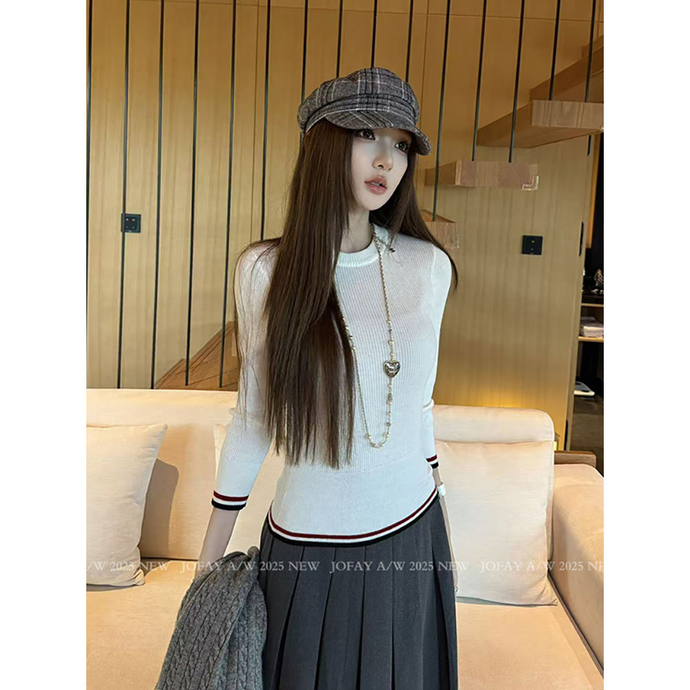 网红款撞色边针织衫女圆领长袖条纹上衣时髦书呆子风白色打底上衣